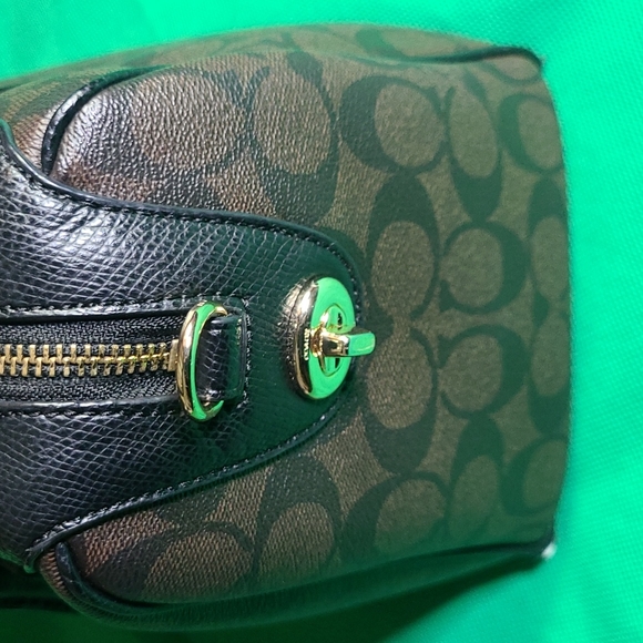 COACH DOCTOR BAG 🎒 - Picture 3 of 14